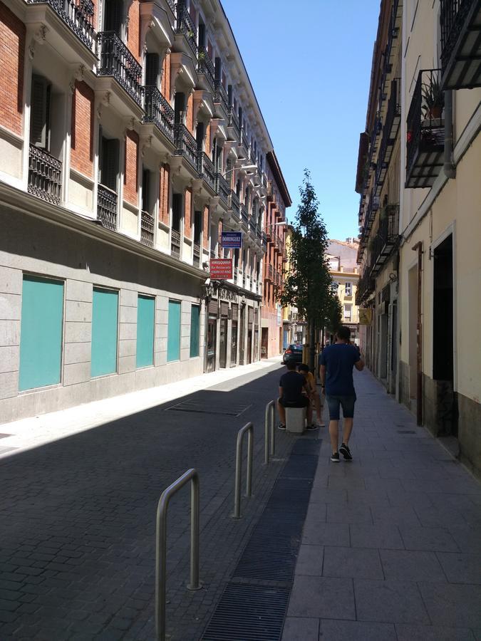 Pension Dominguez Madrid Buitenkant foto